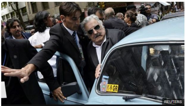 Presiden Mujica Menyumbangkan 90 persen Gajinya untuk Rakyatnya  