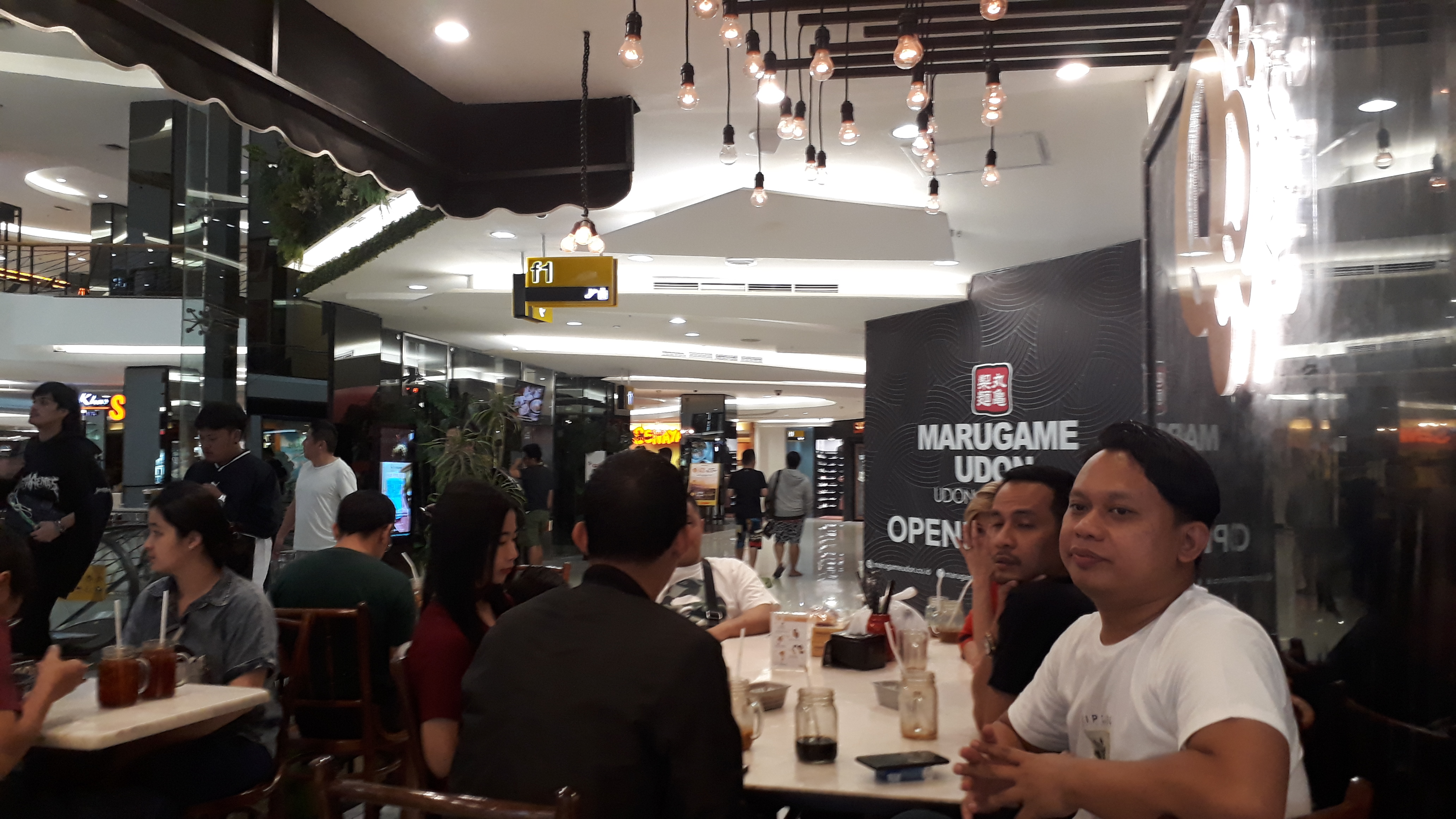Tempat Hangout Jakarta Selatan Restoran QQ Kopitiam FX Mall Sudirman