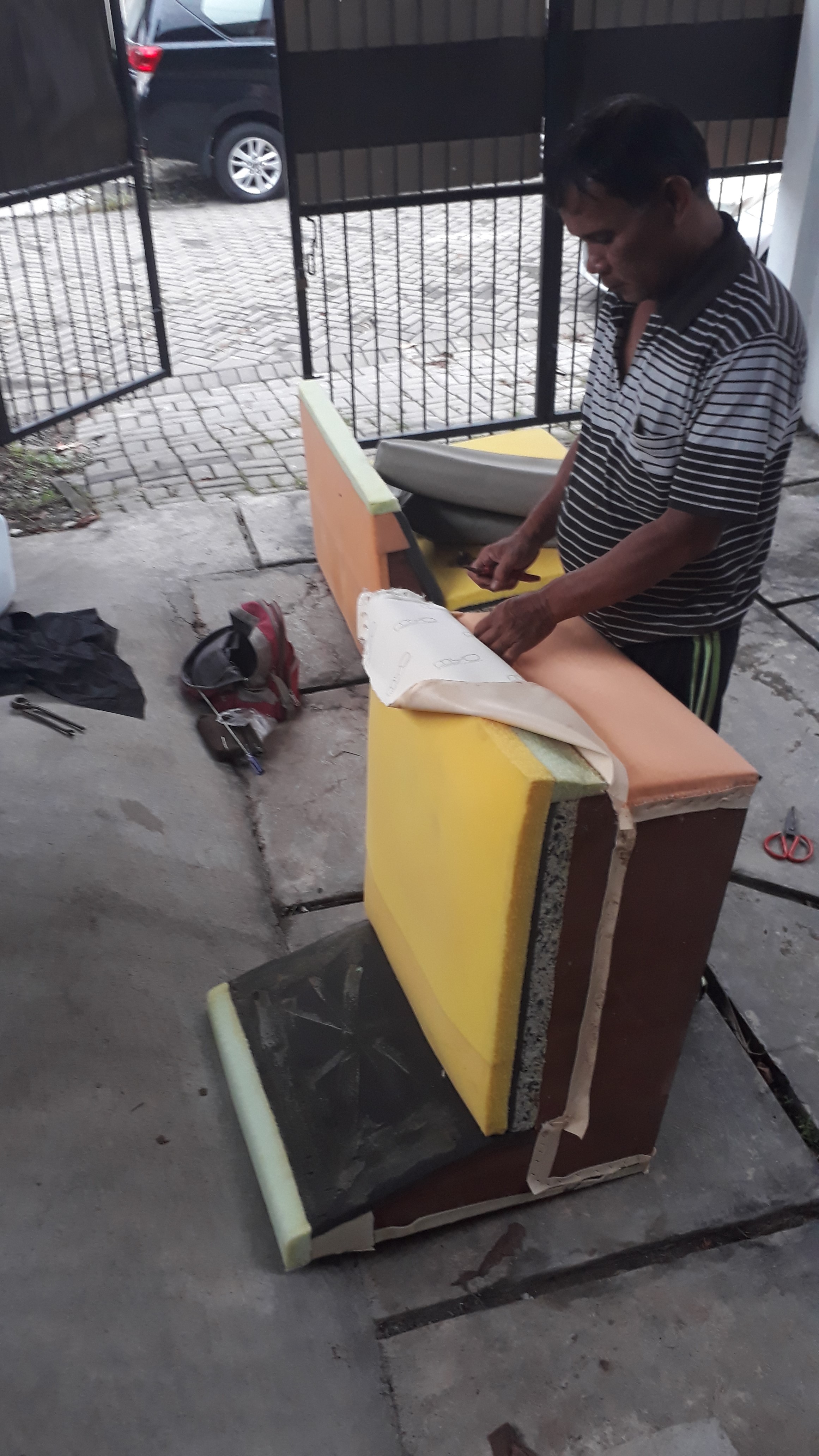 Service Sofa Ruang Tamu Datang Ke Rumah di Cikarang dan Cibitung