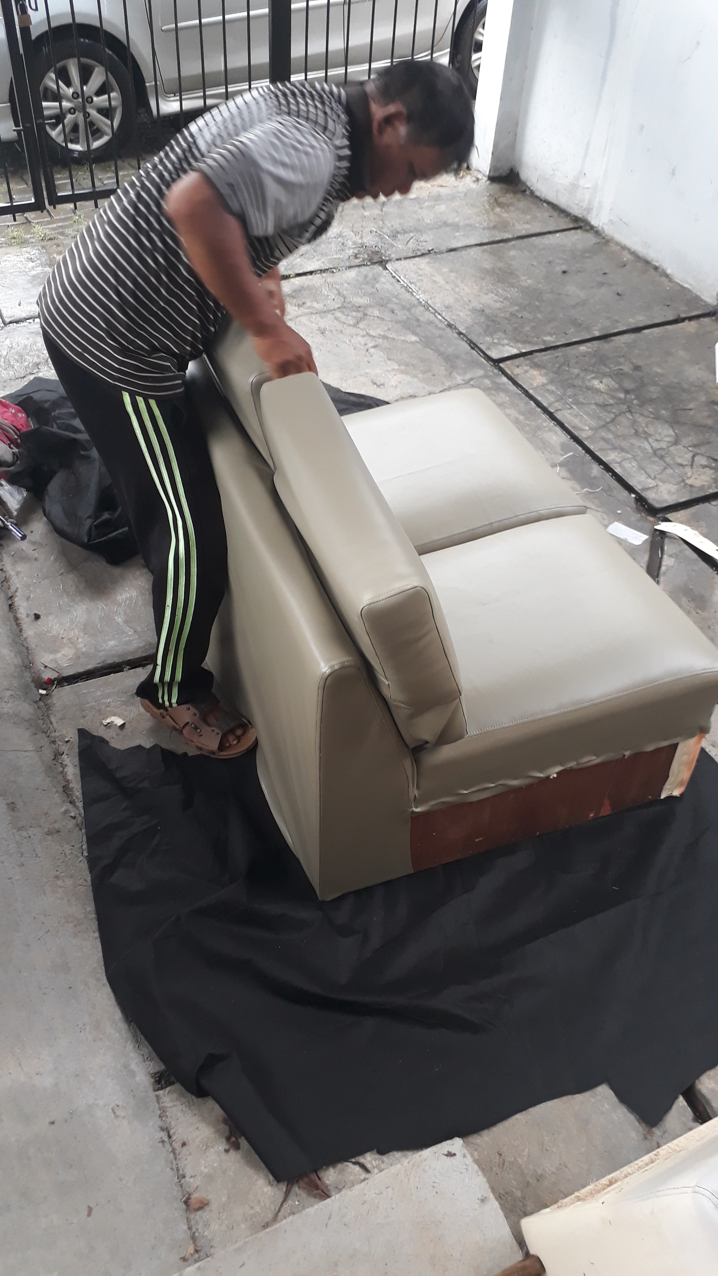 Service Sofa Ruang Tamu Datang Ke Rumah di Cikarang dan Cibitung