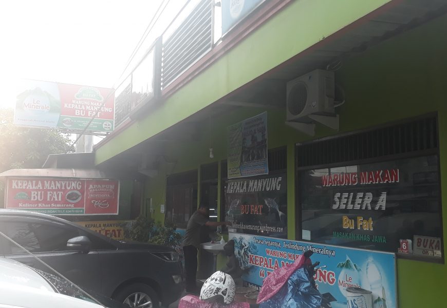 Kuliner Semarang Kepala Manyung Bu Fat Cita Rasanya Khas dan Lezat