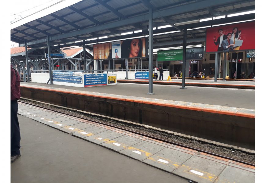 Stasiun Kereta Manggarai Masih Berbenah Menjadi lebih Aman & Nyaman