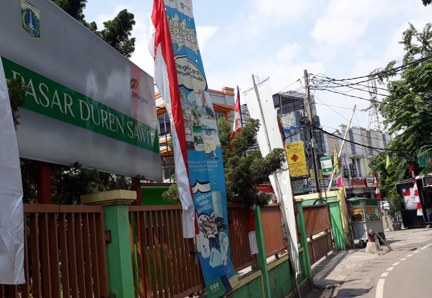 Pasar Otomotif Duren Sawit Pusat Onderdil dan Asesoris Murah Lengkap