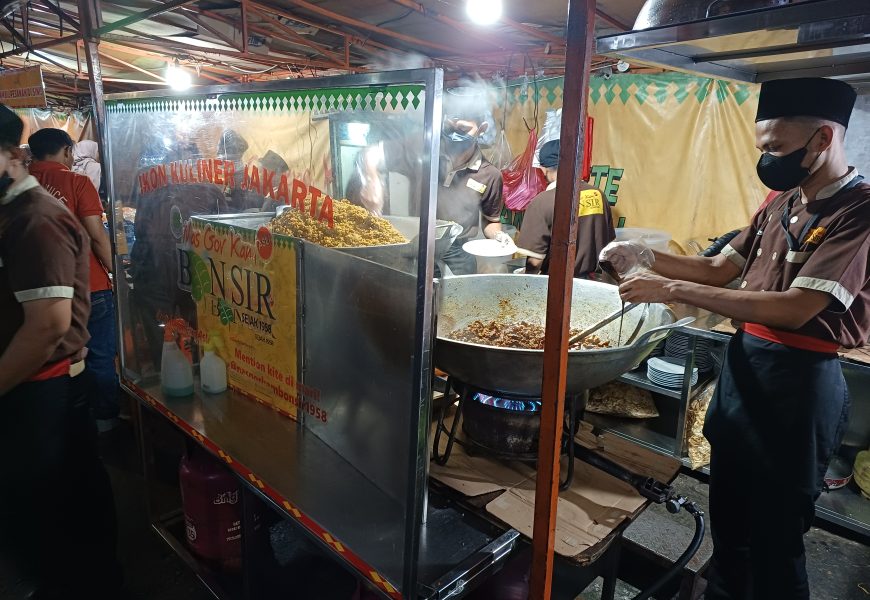 Nasi Goreng Kebon Sirih Kelezatan Kuliner Legendaris Jakarta