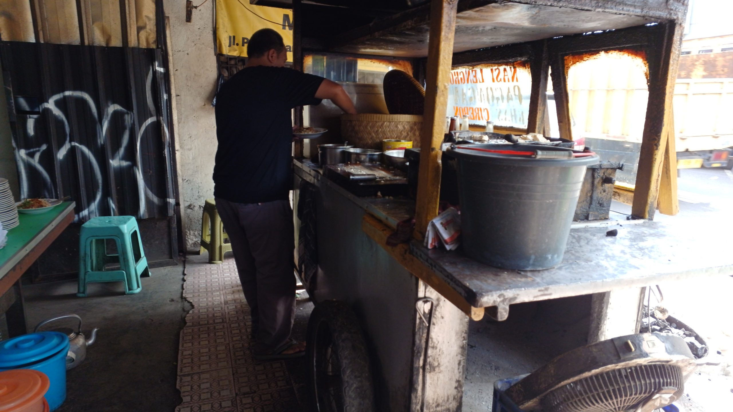 Nasi Lengko Pak Barno Cirebon Rekomendasi Kuliner Lezat Unik